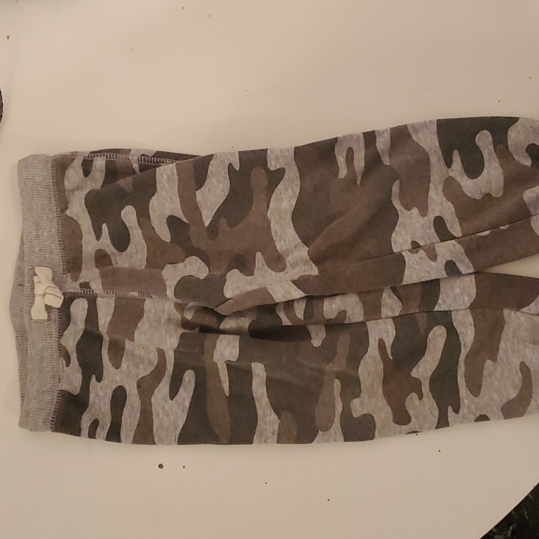 Carter's 2t Camo Joggers